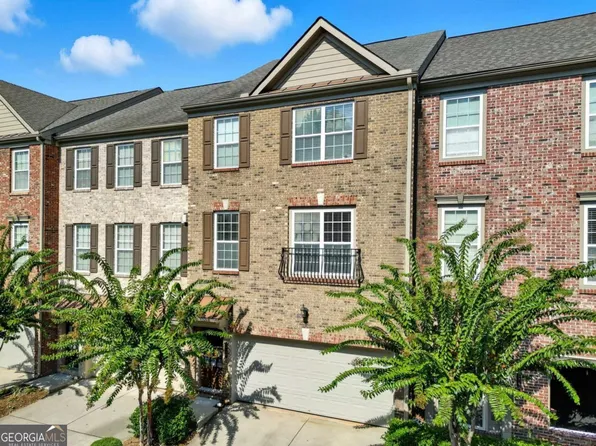 5747 Pine Oak Dr, Norcross, GA 30092