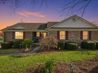 2019 Hampstead Ln, Frankfort, KY 40601