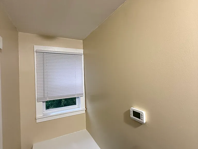 113 S Lynn St — Photo 34