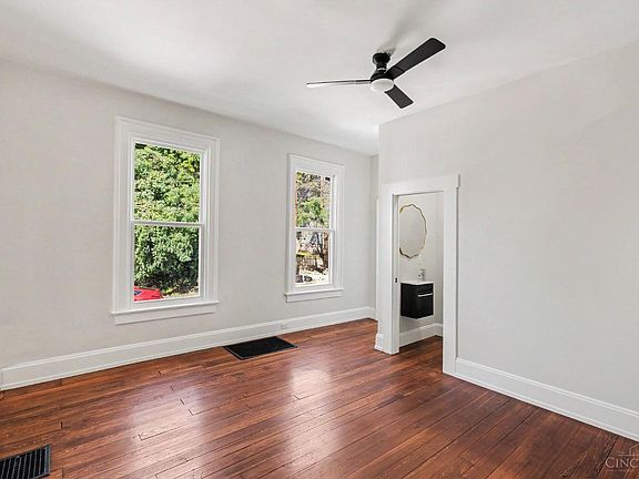 5th image of 1787 Townsend St