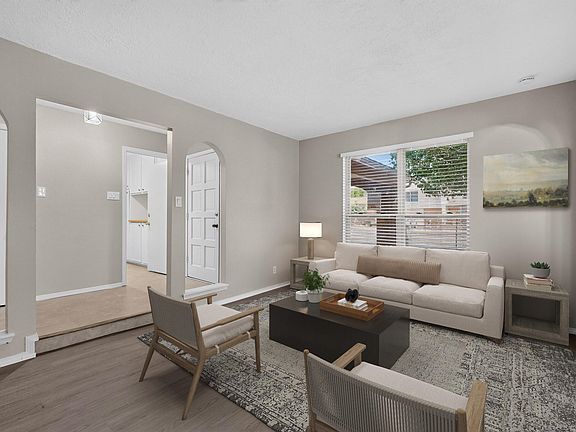 5th image of 9015 Freedom Way NE