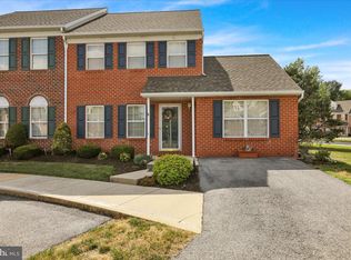 4 Chesterwood Cir, Reading, PA 19607