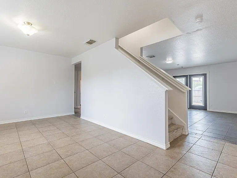 6450 Mineral Bay — Photo 5