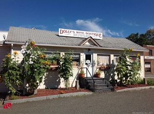 77 Railroad St, New Milford, CT 06776