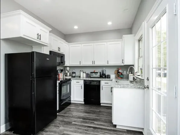 1549 Maple Springs, 1549 Maple Springs Rd #D, Longview, TX 75602