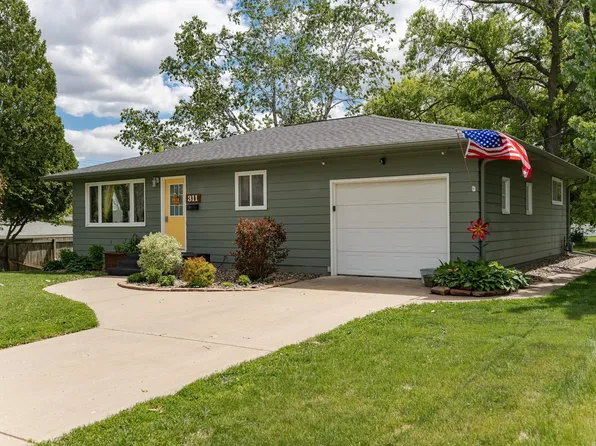 311 W Wisconsin St, Lake City, MN 55041