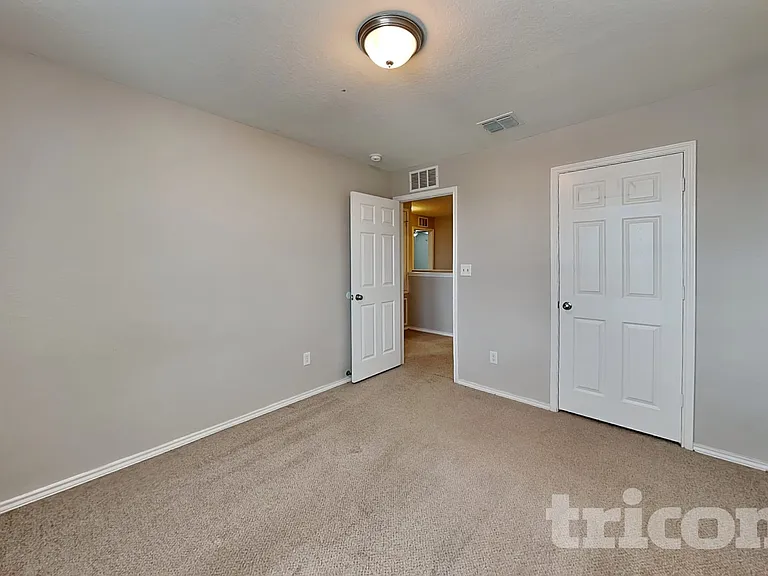 10718 Castello Cyn — Photo 10
