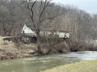 1608 Wallace Pike, Lumberport, WV