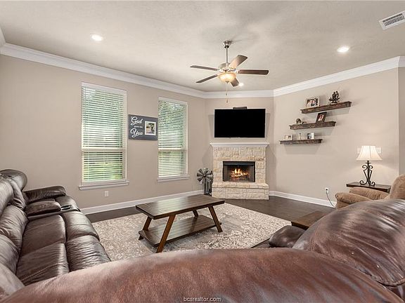 5th image of 17256 Cedar Springs Ct