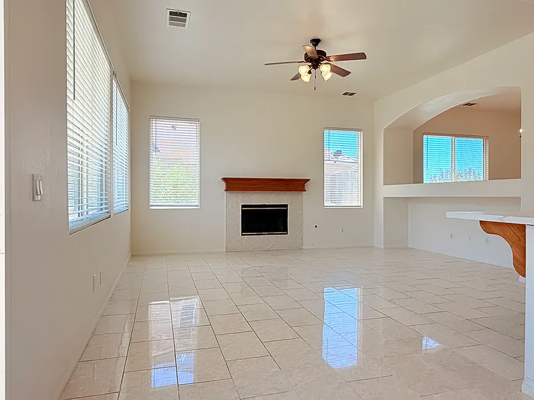 28330 Linda Vista St — Photo 12
