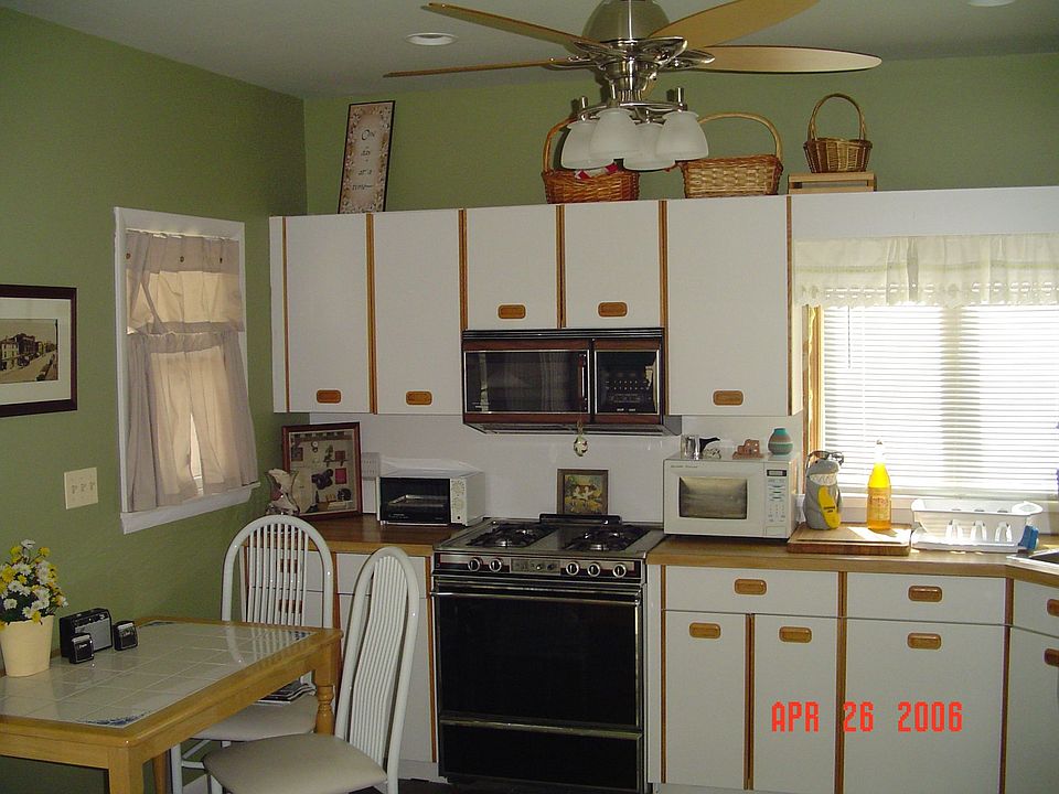 Sunny kitchen