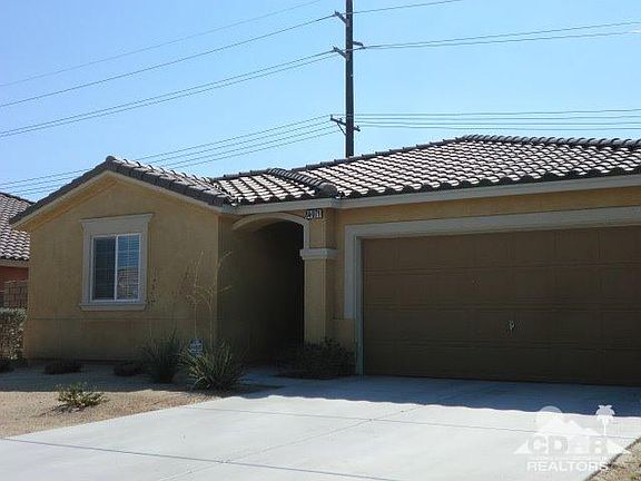 2nd image of 84071 Laguna Ln