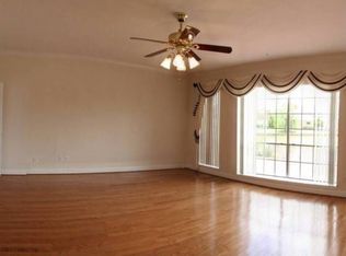 1107 Gloria Ct, Sugar land, TX 77478