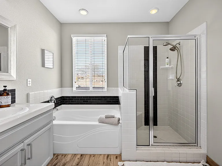 390 Caravaggio Cir — Photo 67