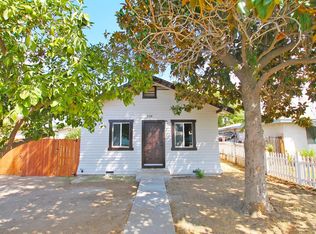 228 S Q St, Dinuba, CA 93618
