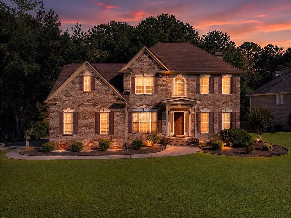 1st image of 4125 Crowder Dr NW