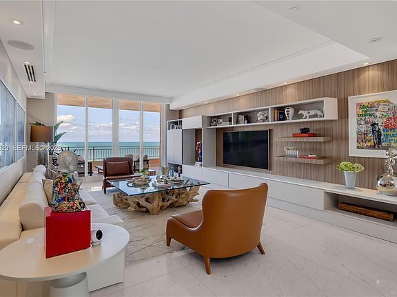 2nd image of 799 Crandon Blvd #Penthouse 8