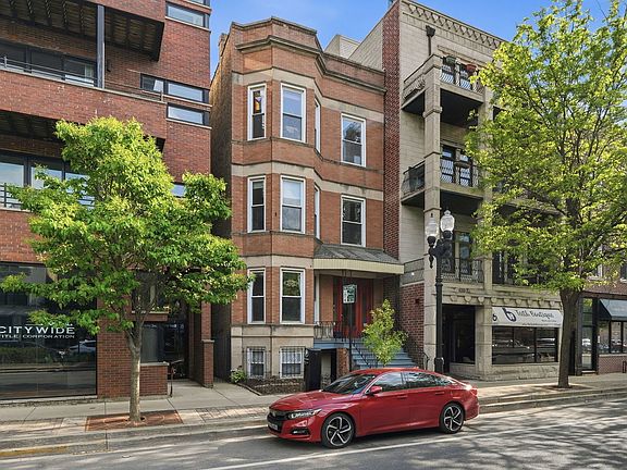 2nd image of 1929 W Irving Park Rd APT 2