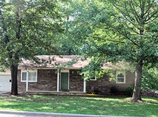 1201 S 18th Ave, Ozark, MO 65721