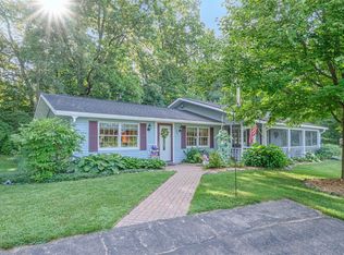 6900 Eastbourne Dr, Gregory, MI 48137