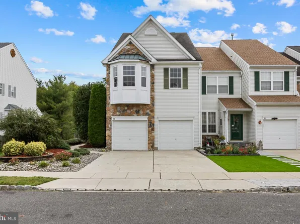 64 Threadleaf Ter, Burlington, NJ 08016