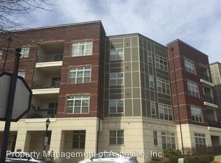 42 Schenck Pkwy #31, Asheville, NC 28803