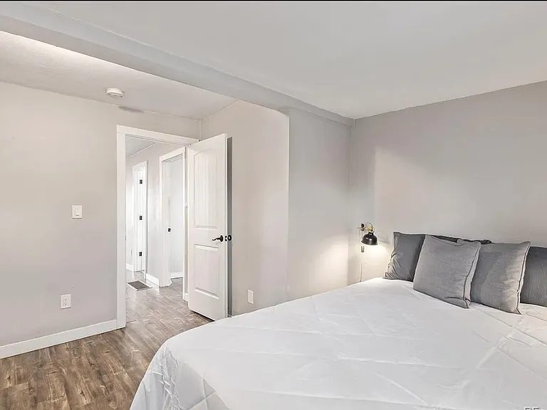 601 Meade St — Photo 6