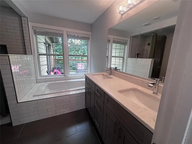 235 Moss Overlook Rd — Photo 44