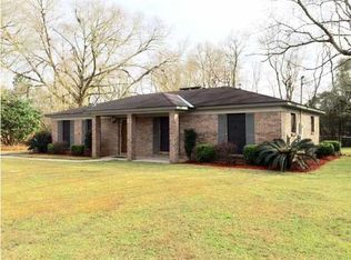 6761 Sandra Dr, Theodore, AL 36582