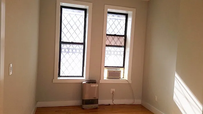 Rented by The Hamilton Group | media 31