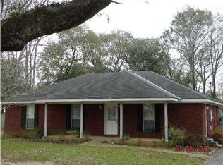 6665 Oak Dr E, Theodore, AL 36582