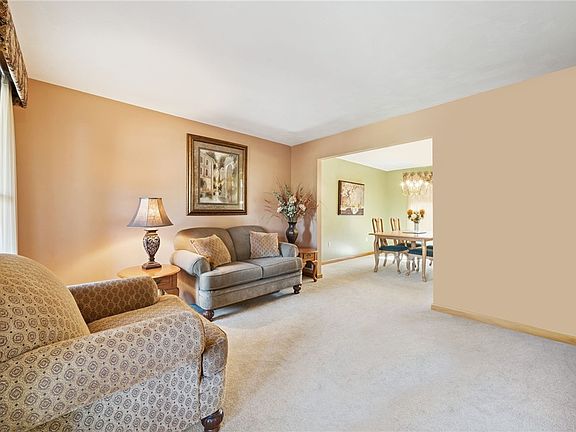 5th image of 3959 Sunflower Ct