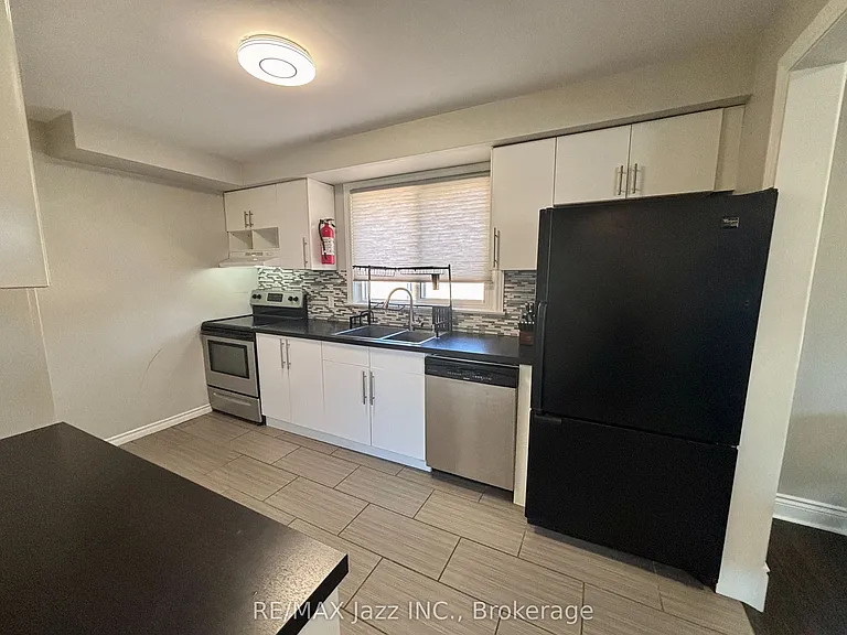751 Phillip Murray Ave #1 — Photo 9