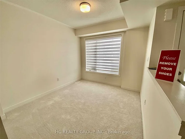 2578 Castlegate Cross — Photo 4