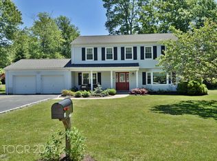 14 Ryan Ct, West Milford, NJ 07480