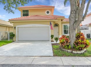 7410 NW 29th St, Margate, FL 33063