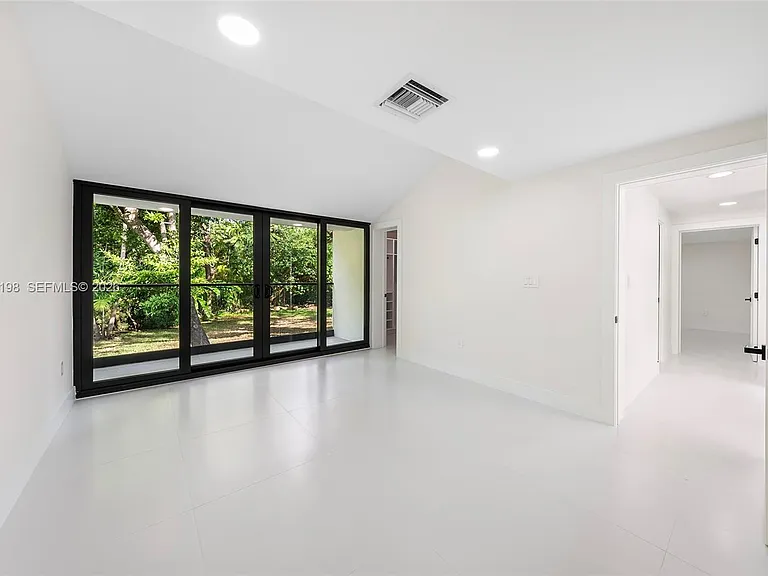 7540 Los Pinos Blvd — Photo 30