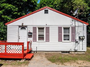 15 1/2 Maple St, Rochester, NH 03867
