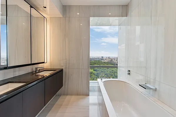 Sold by Mercer Partners International LLC | media 26