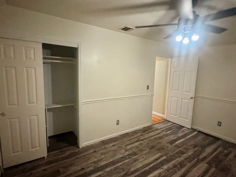 62 Poplar Ave #1 — Photo 20