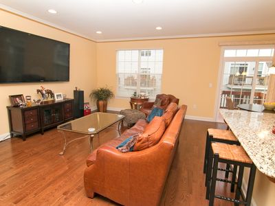 303 Princeton Ct, Shrewsbury, NJ, 07702