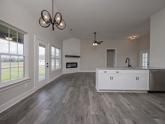 5th image of 118 Whitehorn Ln