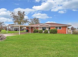 200 W 5th St, Olustee, OK 73560