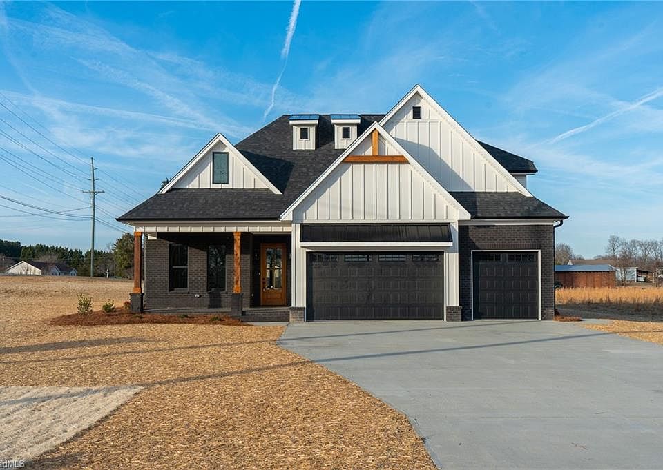 1st image of 117 Hanes Ln