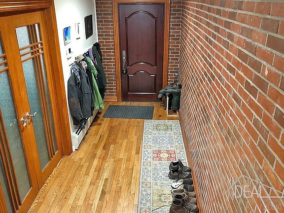 5th image of 154 Lefferts Pl APT 1