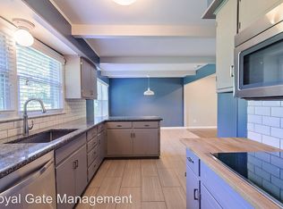 9330 Lamar Ave, Overland Park, KS 66207