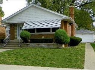 9905 S Homan Ave, Evergreen Park, IL