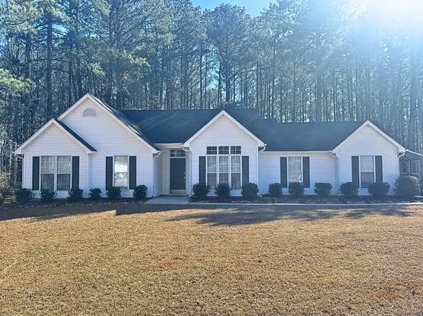 96 Angel Trce, Sharpsburg, GA 30277