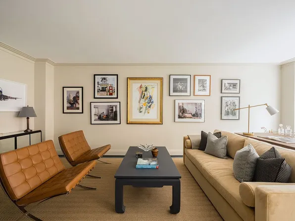 2 5th Ave APT 4R, New York, NY 10011