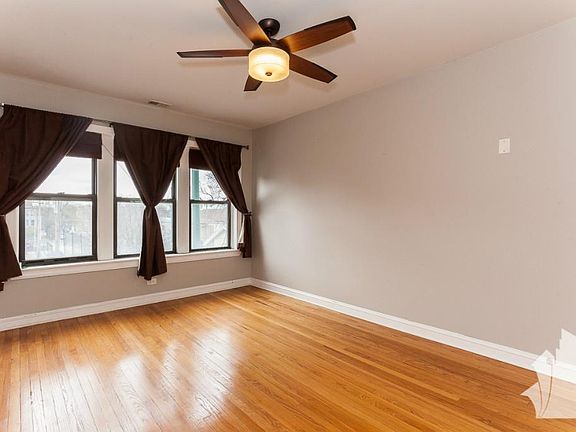 3rd image of 2957 N Kedzie Avenue # Fl 3rd